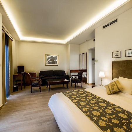 Rex Hotel นาฟปลิโอ ภายนอก รูปภาพ