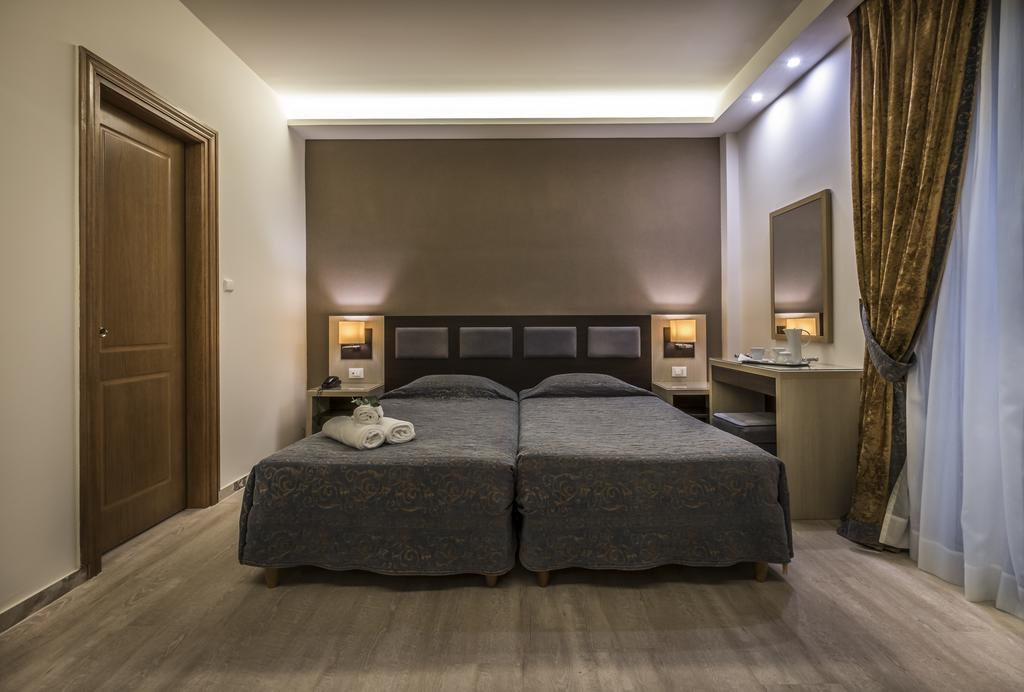 Rex Hotel นาฟปลิโอ ภายนอก รูปภาพ